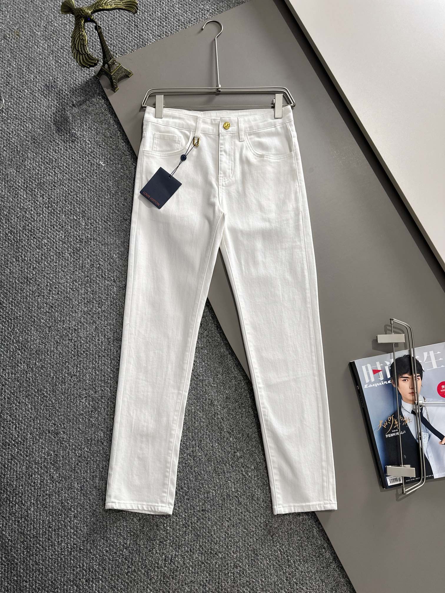 Louis Vuitton_JEANS_WHITE